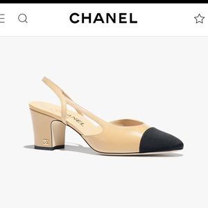 Sophisticated Elegant Chanel Goatskin & Grosgrain Beige & Black sling back 37.5